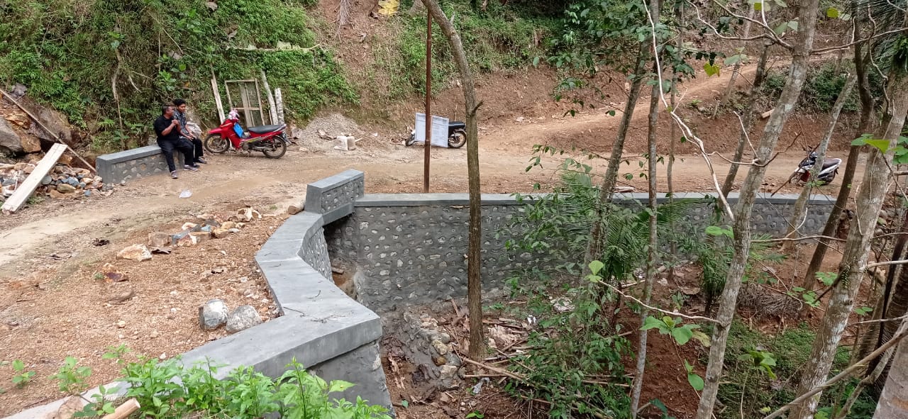 Foto Pembangunan 100 %